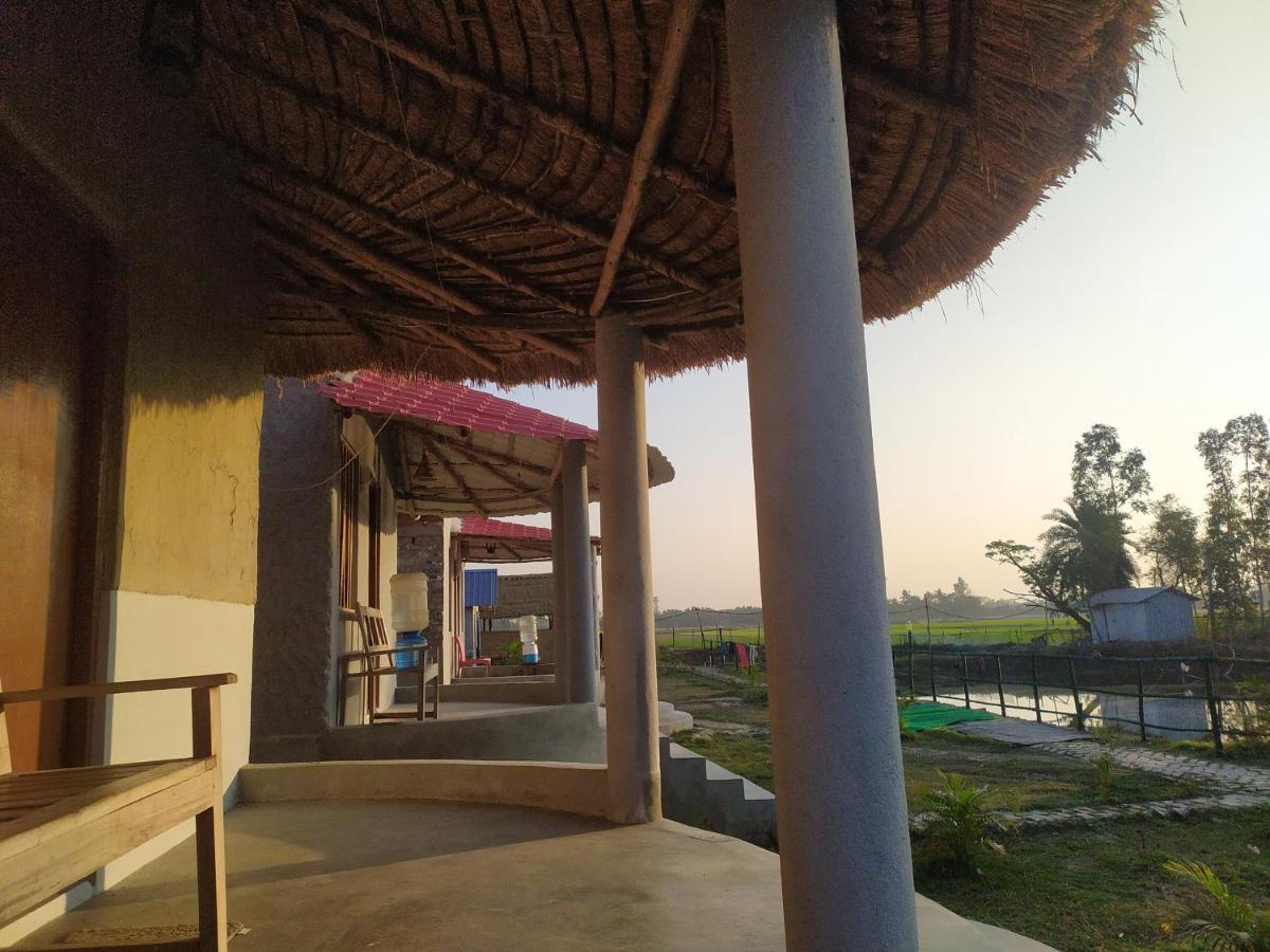 Sundarban Jungle Mahal Resort Gosāba Esterno foto