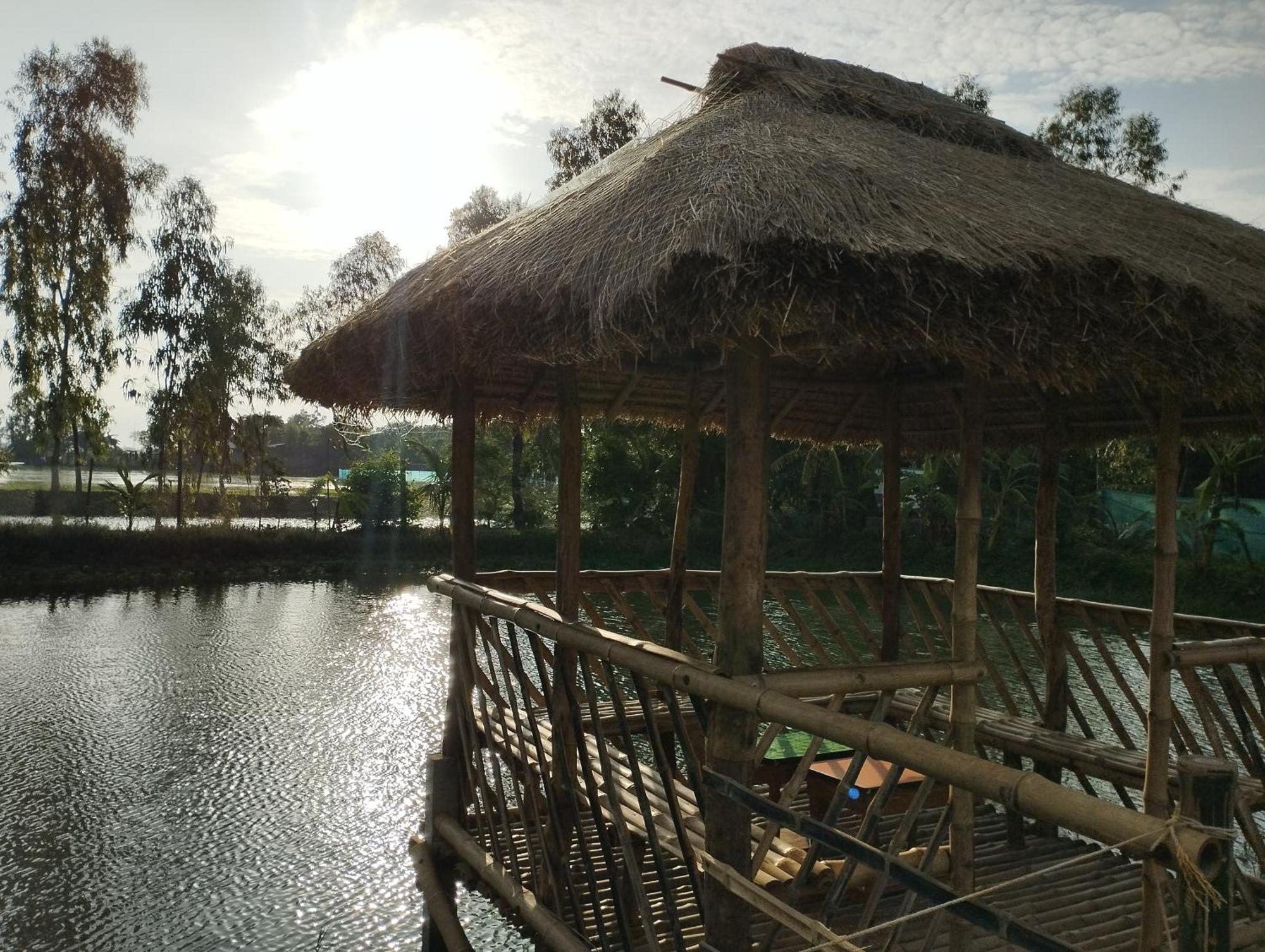 Sundarban Jungle Mahal Resort Gosāba Esterno foto